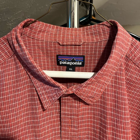 Patagonia shirt - Picture 1 of 3